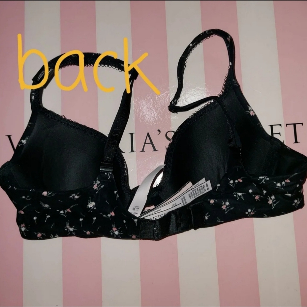 Victoria secret And PINK Bra size 32 C Bundle NWT - Picture 4 of 13